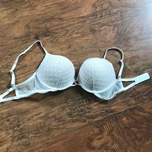 Victoria’s Secret Bombshell Plunge bra